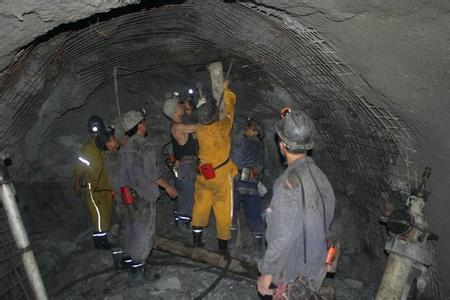 威远工程爆破中的危险因素分析以及应对工程爆破危险的措施
